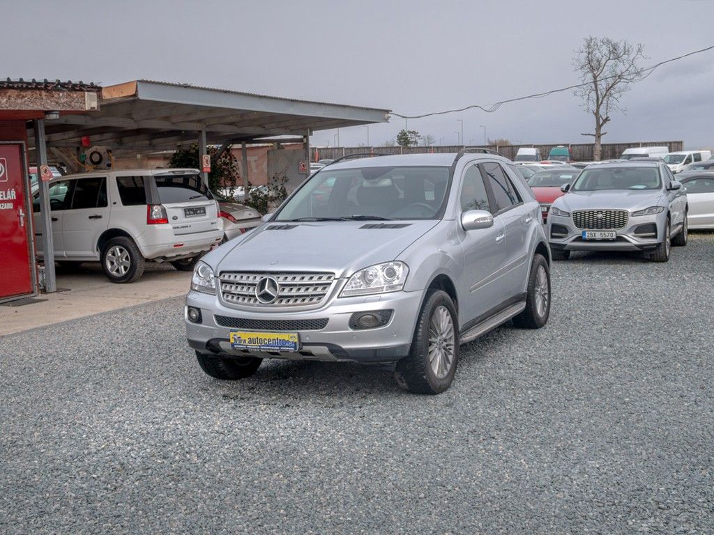 Mercedes-Benz Třídy M, 350D 165KW 4Matic – KŮŽE