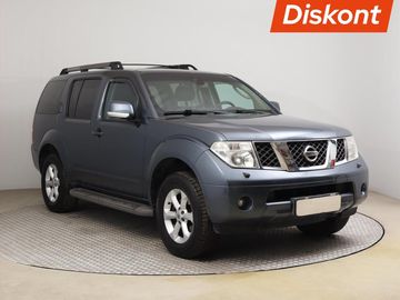 2.5 dCi, 4X4, 7 míst