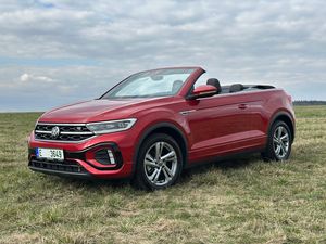 Volkswagen T-Roc, R-line, 1,5 TSI, ACC odp. DPH