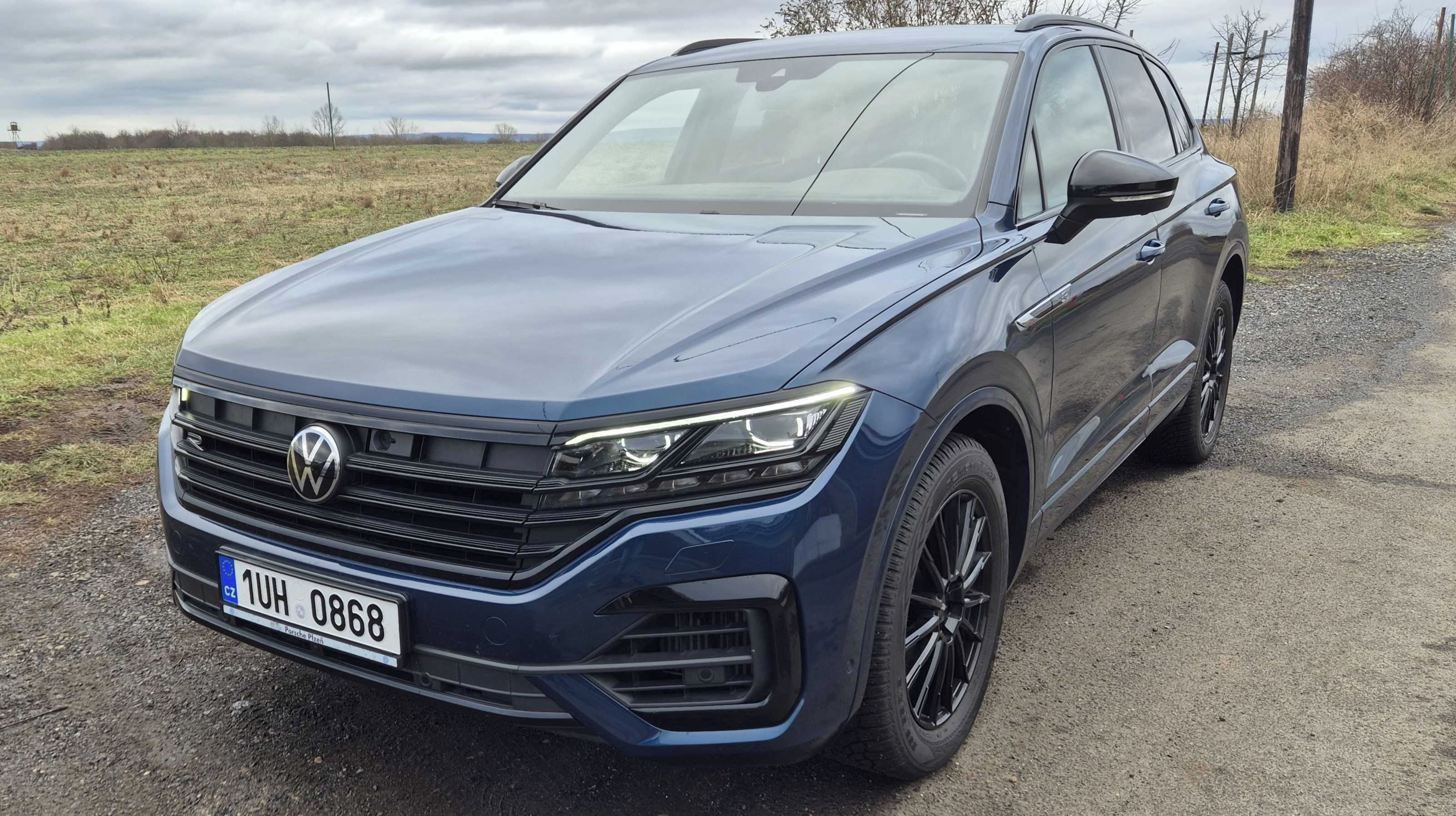 Volkswagen Touareg, R-Line V6 3,0 TSI 4MOT