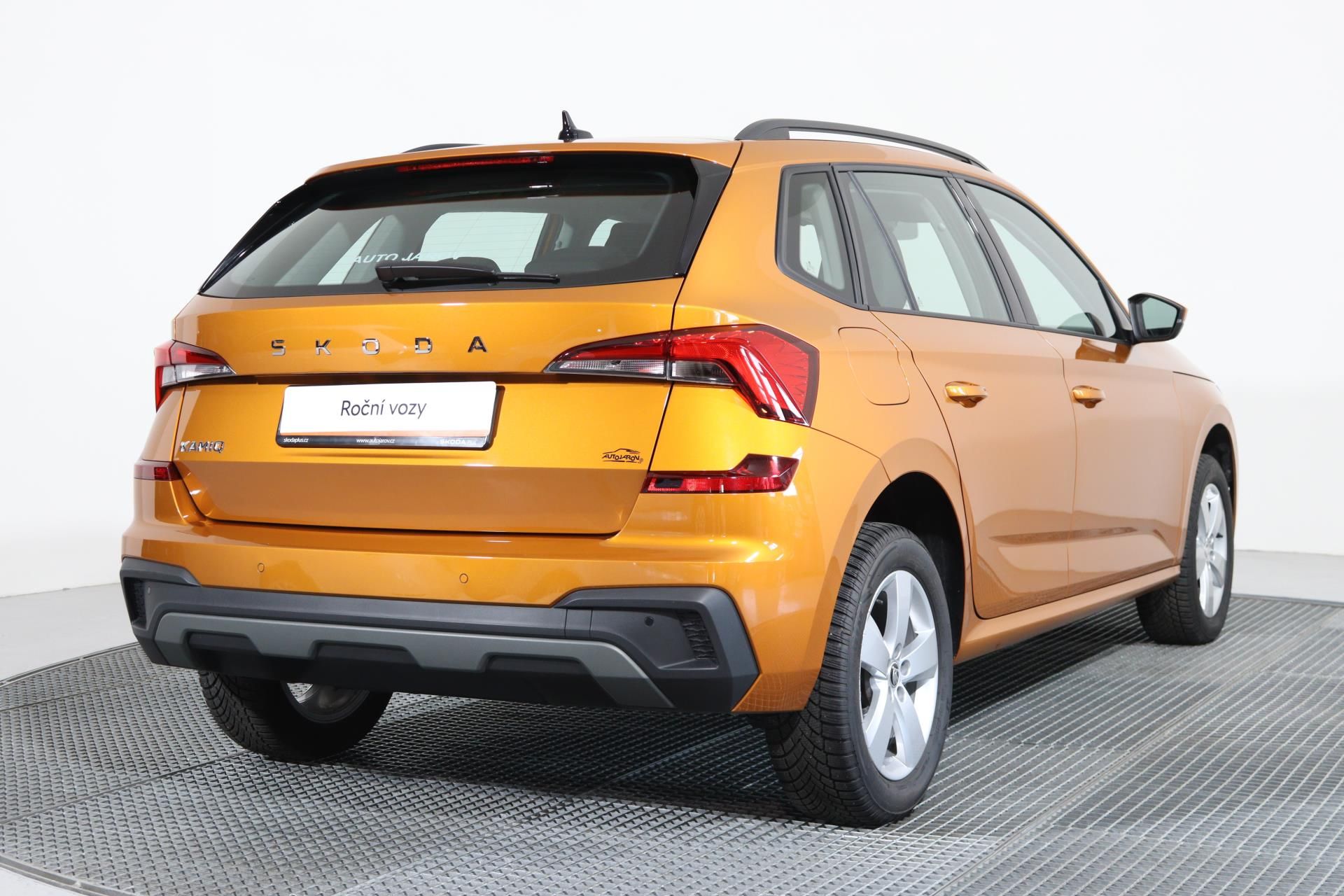 Škoda Kamiq, SELECTION 1,0 TSI 85 kW - fotka 2