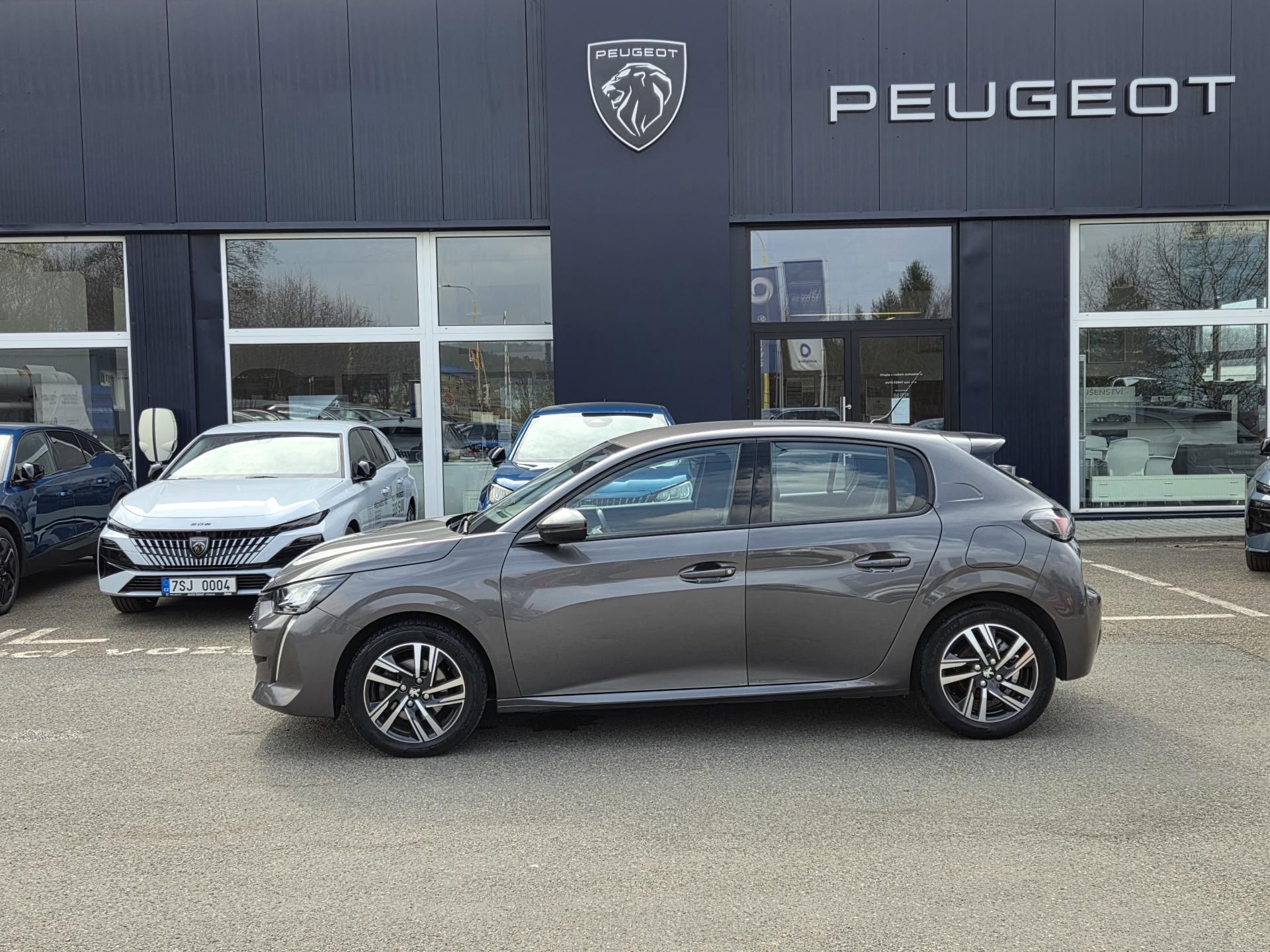 Peugeot 208, 1.2 PT 100 ALLURE EAT8 - fotka 2