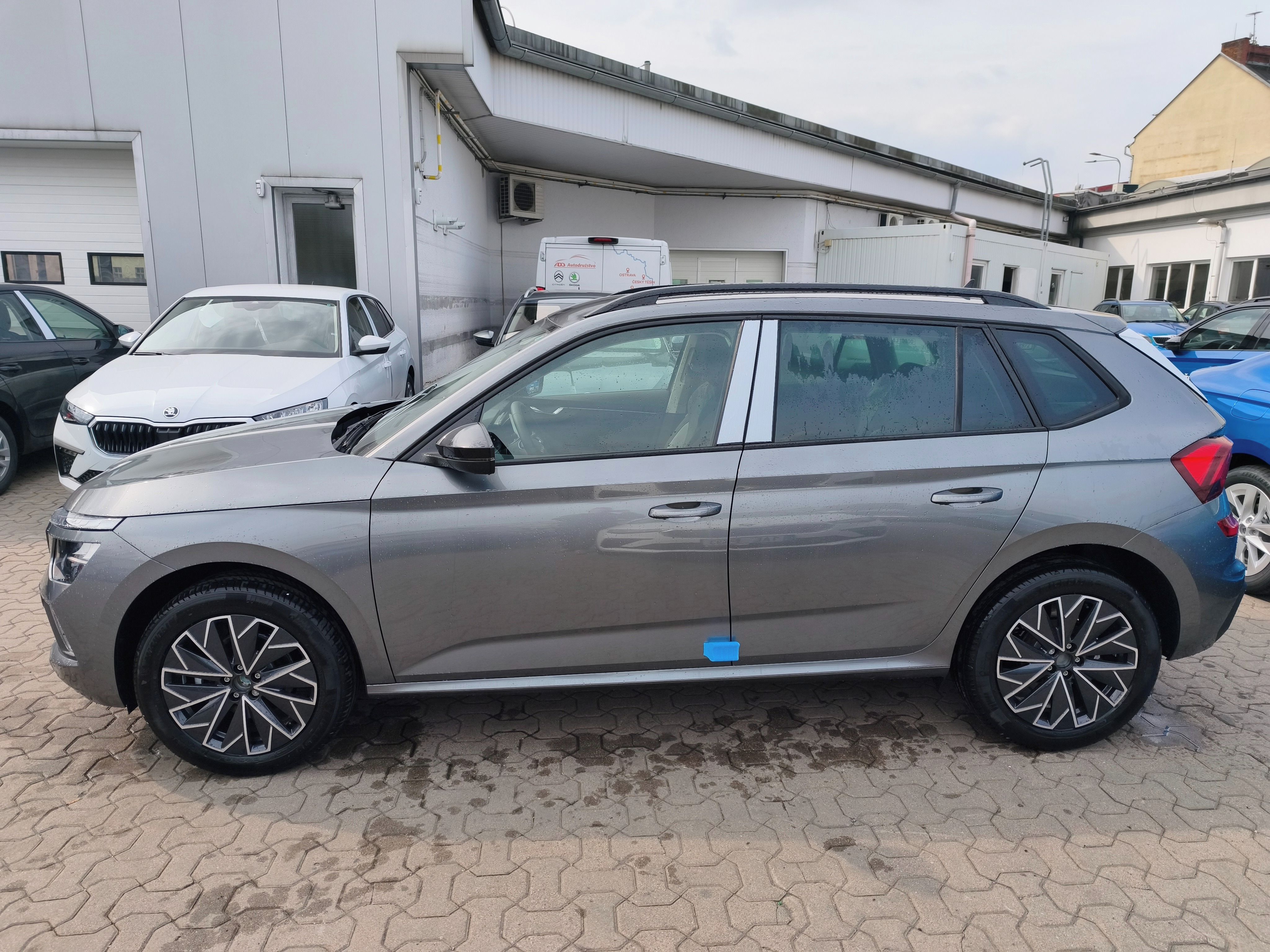 Škoda Kamiq, Dynamic 1,5 TSI 110kW 6st. man - fotka 2