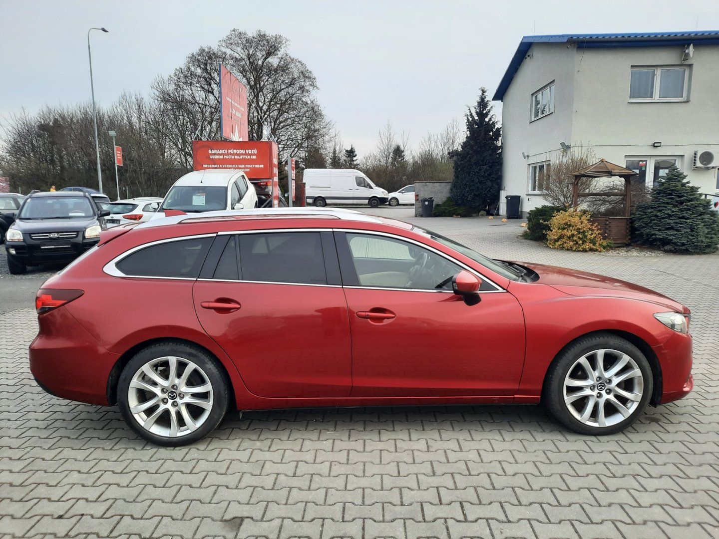 Mazda 6, 2.2D  SKYACTIV 129kW AUTO A/C - fotka 4