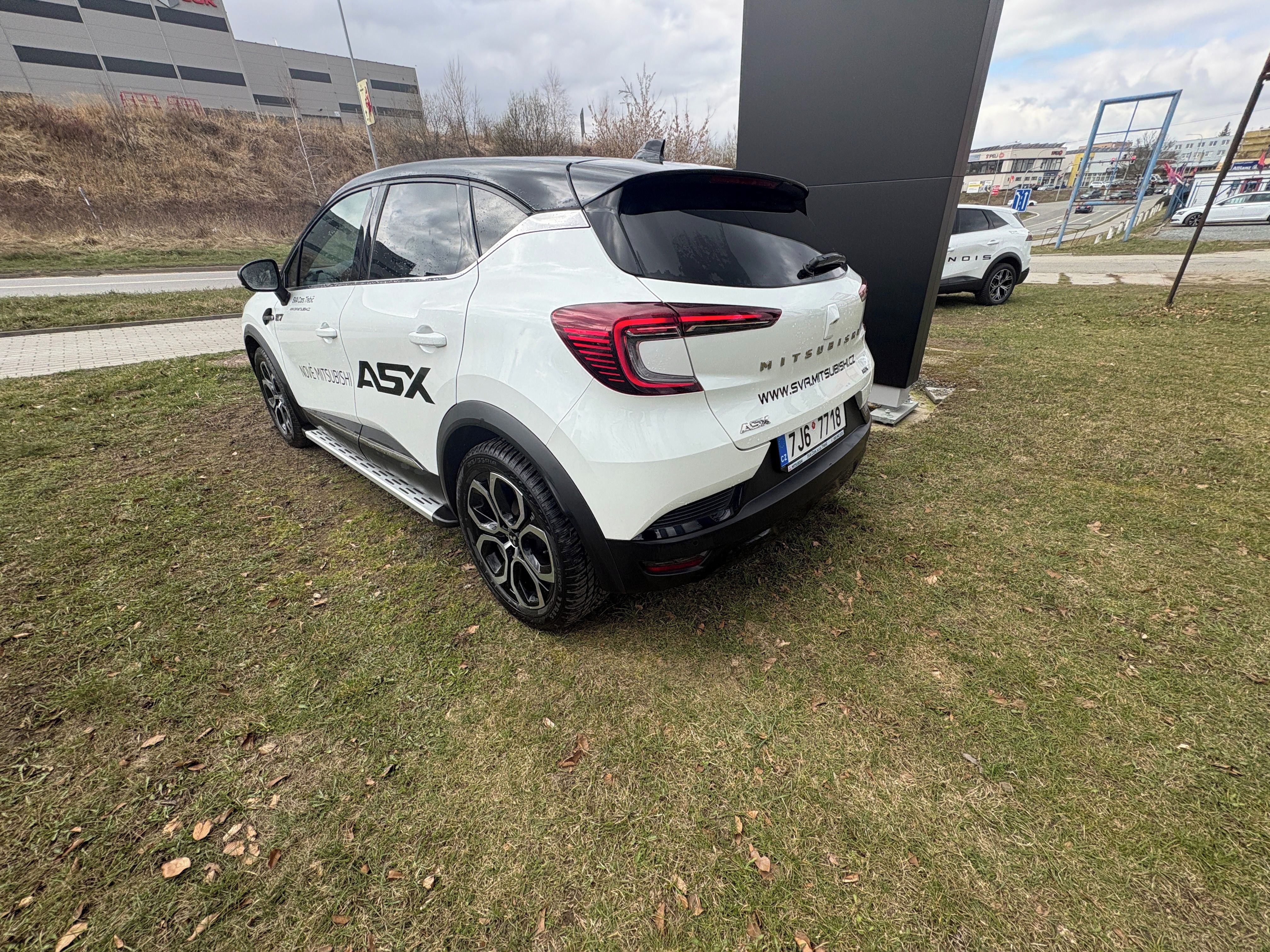 Mitsubishi ASX, ASX 1.6 HEV INSTYLE 145HP - fotka 5
