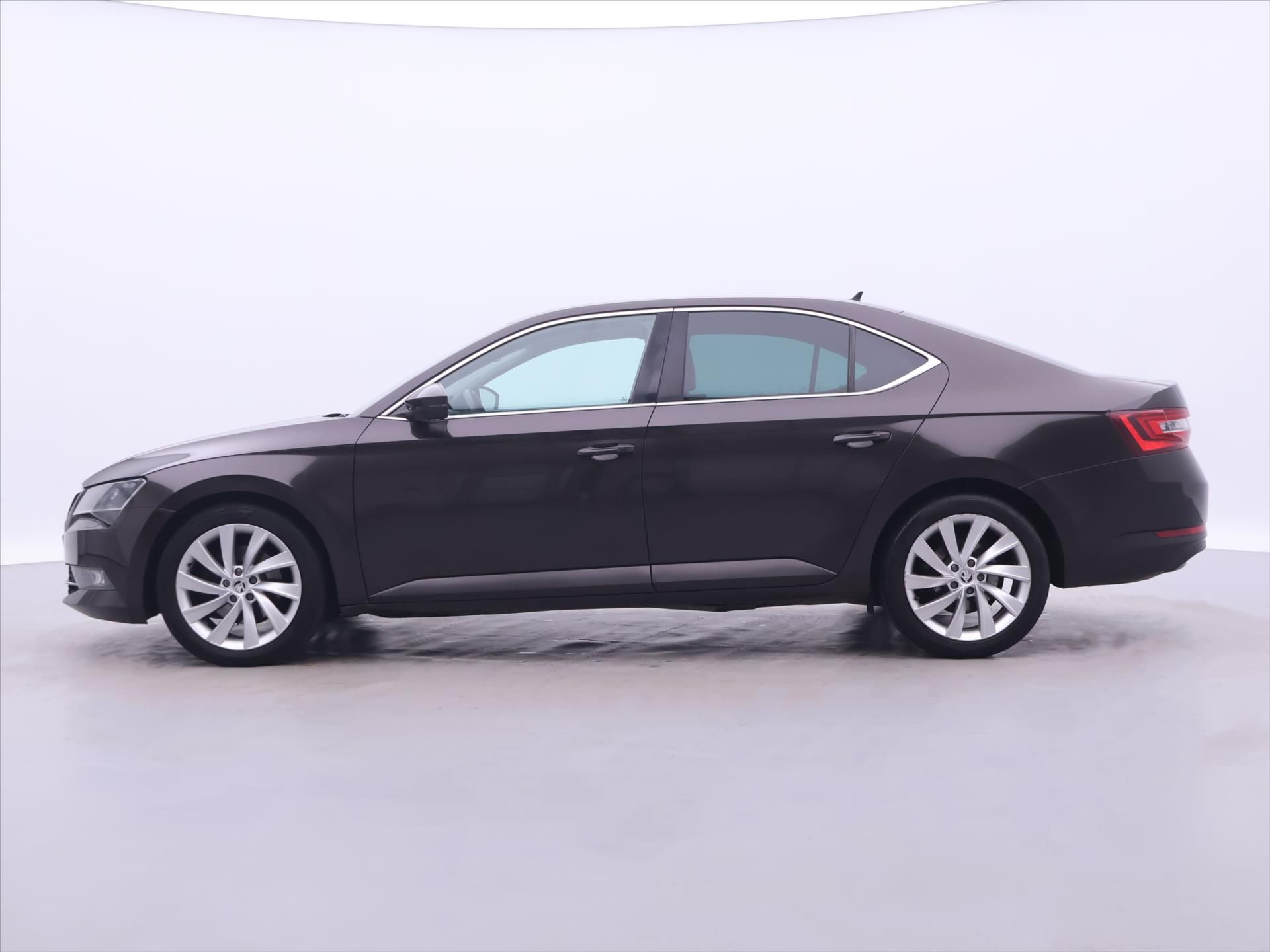 Škoda Superb, 2,0 TDI 110kW Style CZ - fotka 4