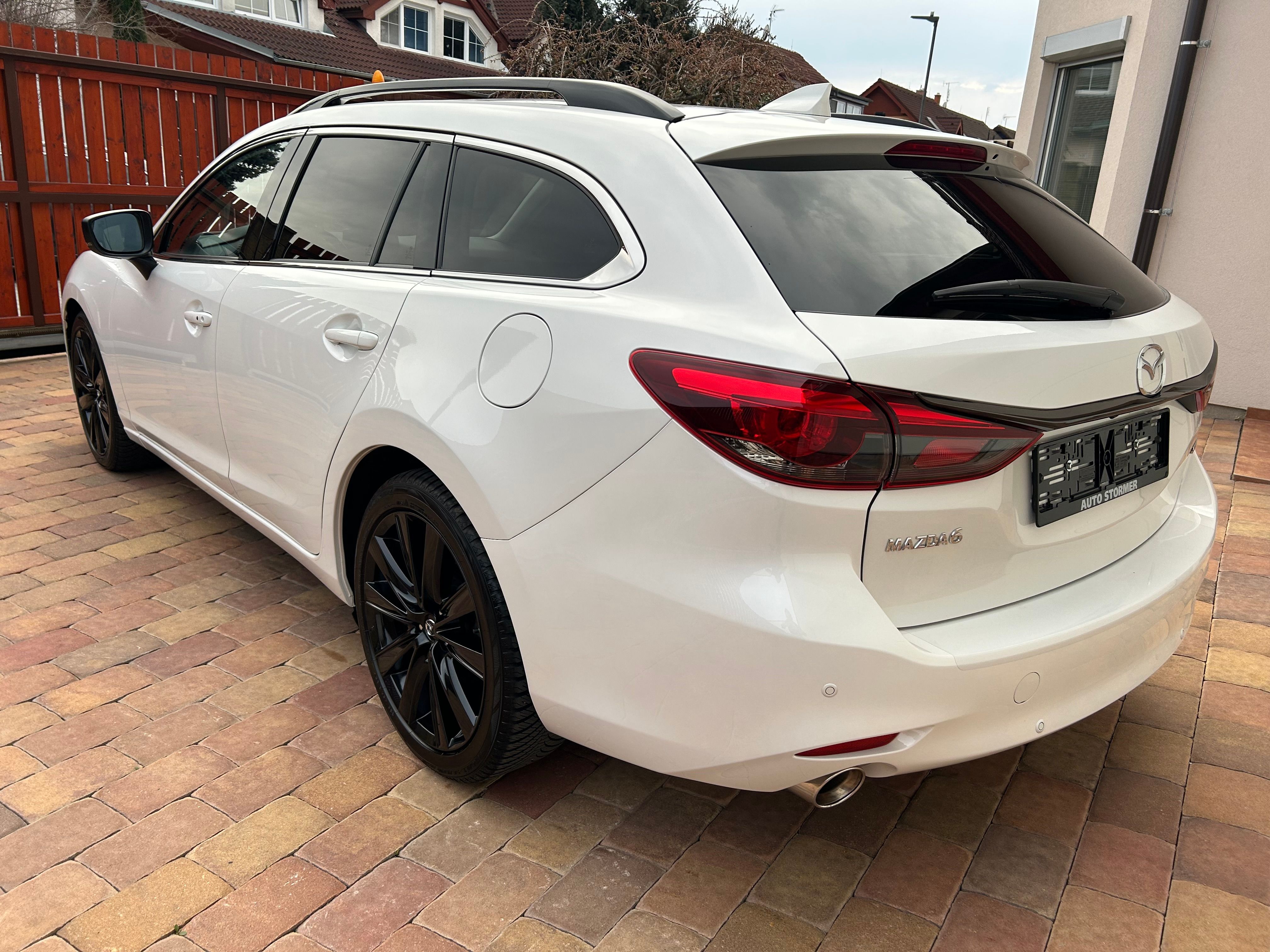 Mazda 6, 2.5 SKYACTIV-G194 HOMURA - fotka 6