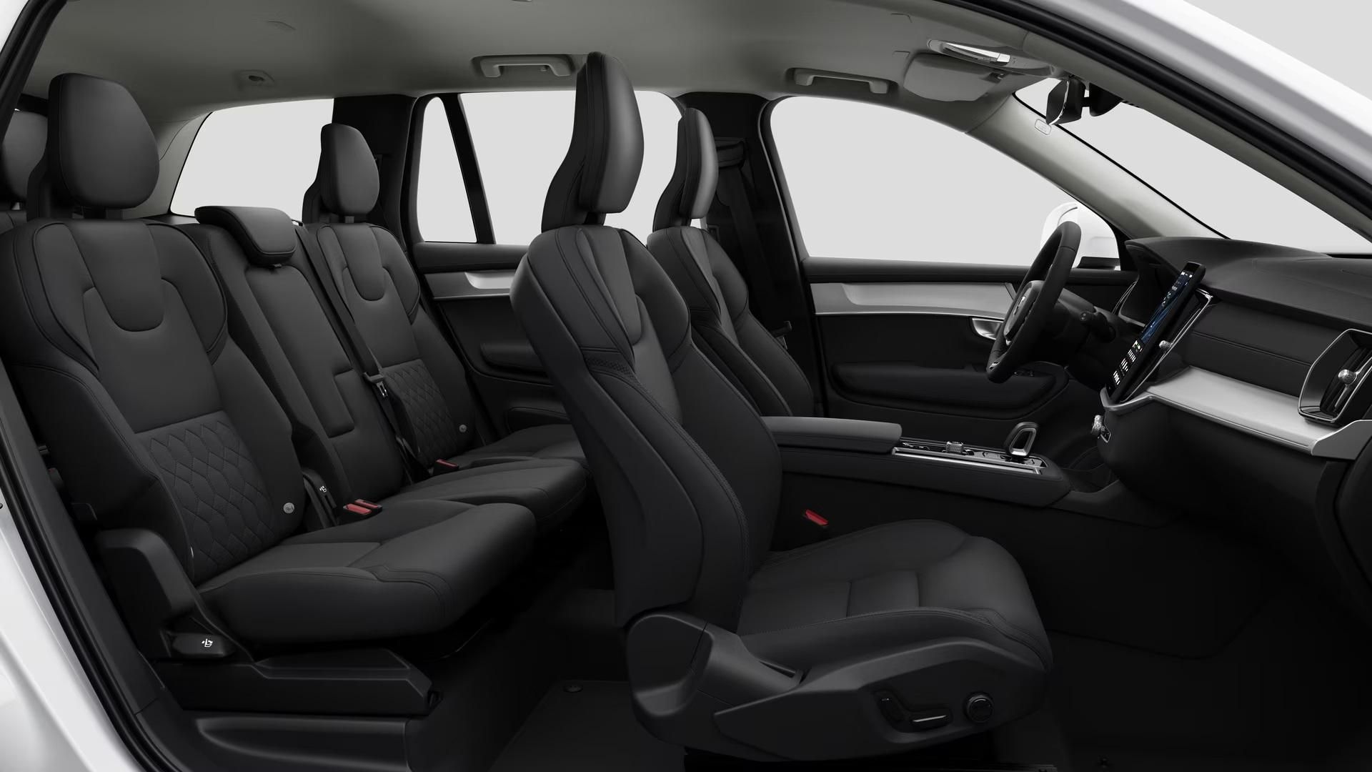 Volvo XC90, B5 AWD AUT CORE 7míst - fotka 4