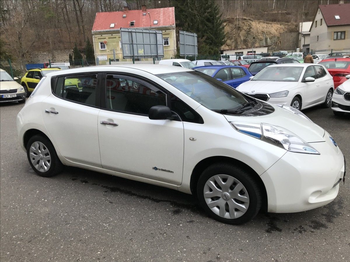 Nissan LEAF, 24kW - fotka 4