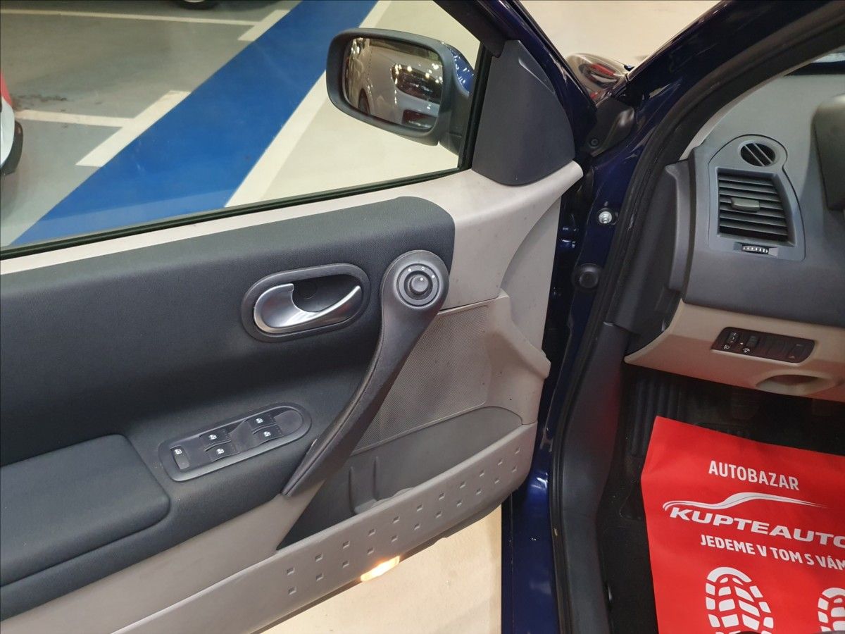 Renault Mégane, 1,4 i- Perfektní !!! BEZ KOROZ - fotka 6