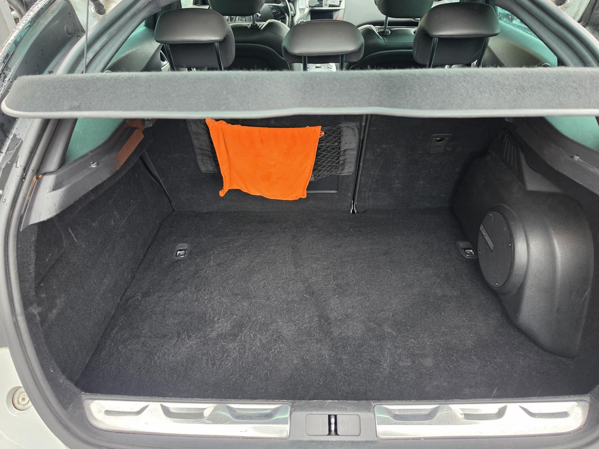 Citroën DS5, 2 0 HDI Panorama Automat - fotka 5