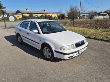 1.9TDI 66kW 272900 klima,tažné