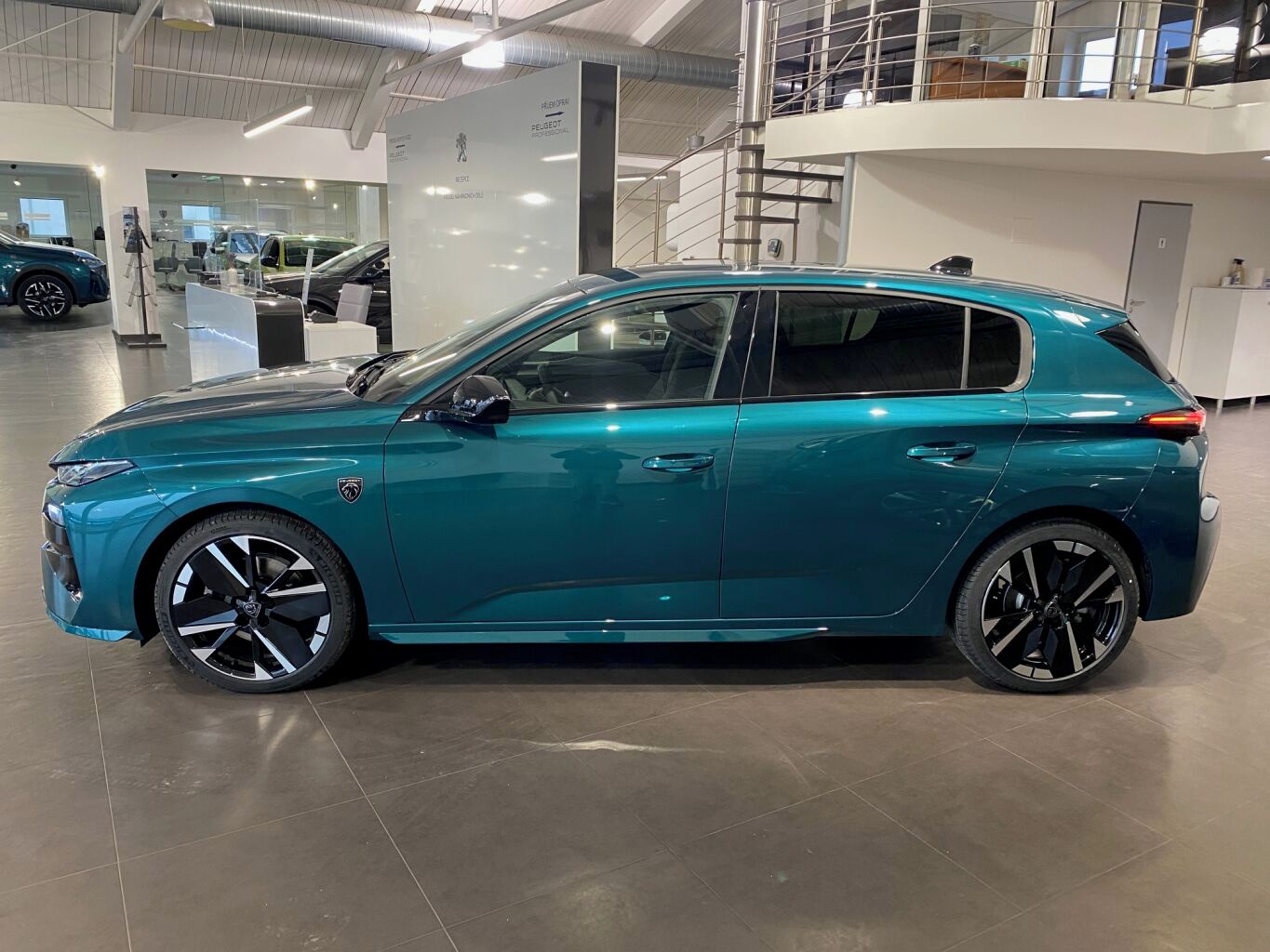 Peugeot 308, GT Hybrid 145 e-DCS6 - 6329 - fotka 3