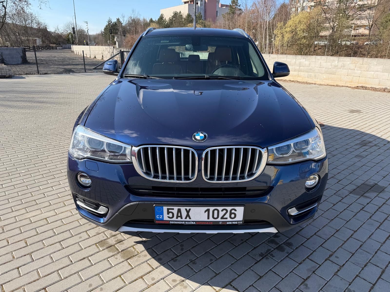 BMW X3, xDrive 20d 140 kW ČR 1. Maj - fotka 2