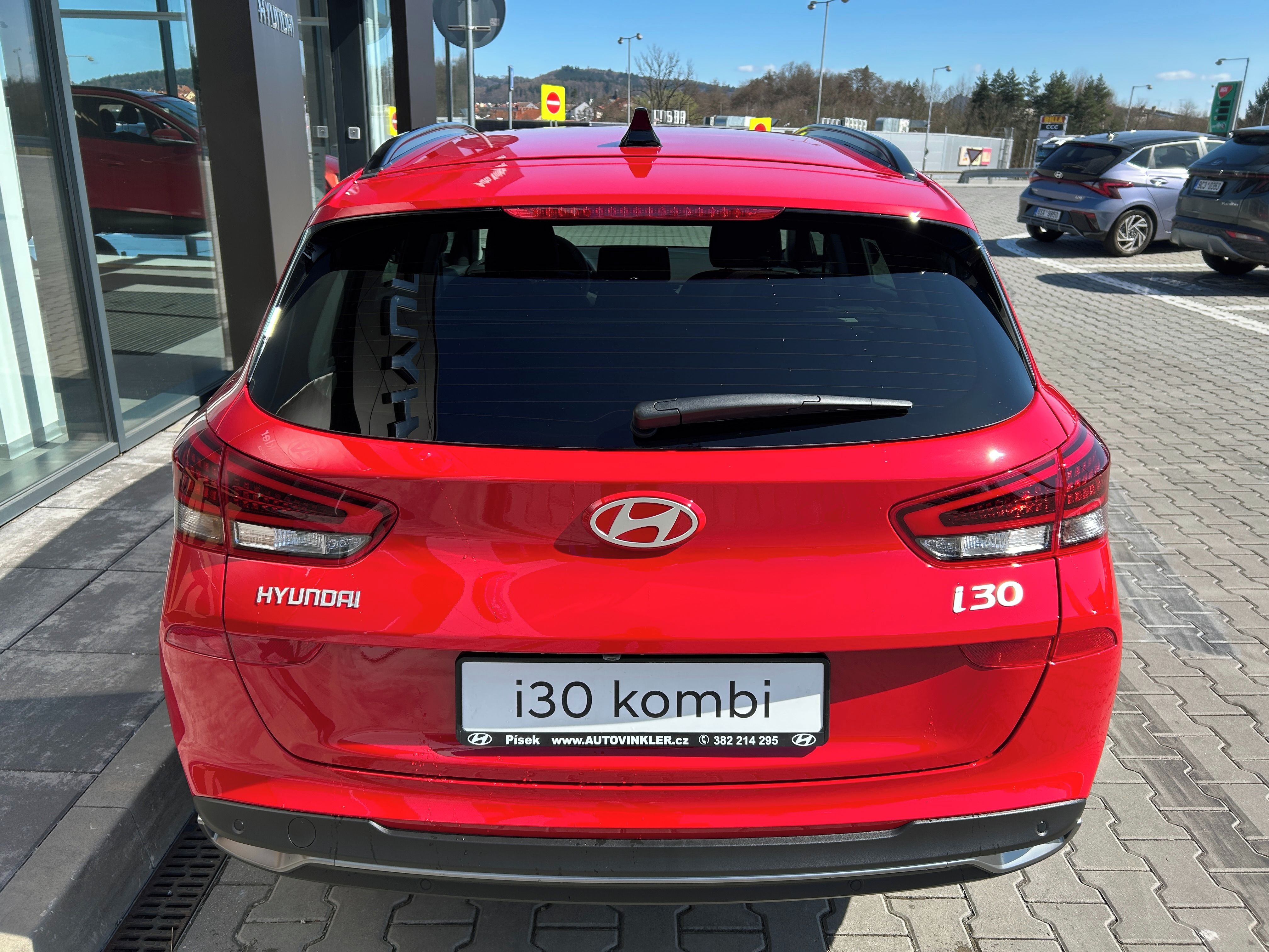 Hyundai i30, WG 26 1,0 TGDI MT GO Czech! - fotka 5