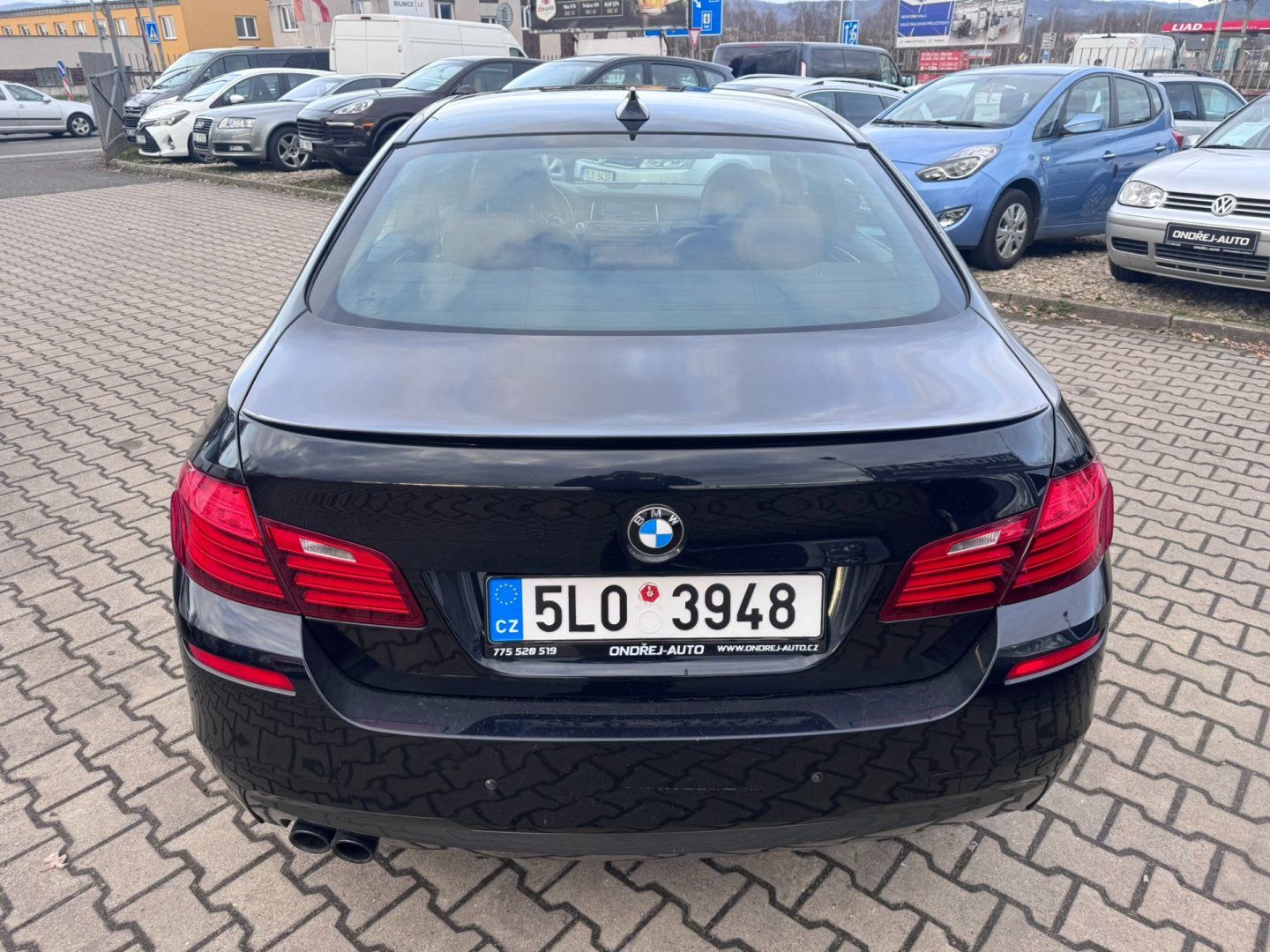 BMW Řada 5, 530D XDRIVE 3,0 190 KW KM F10 - fotka 4