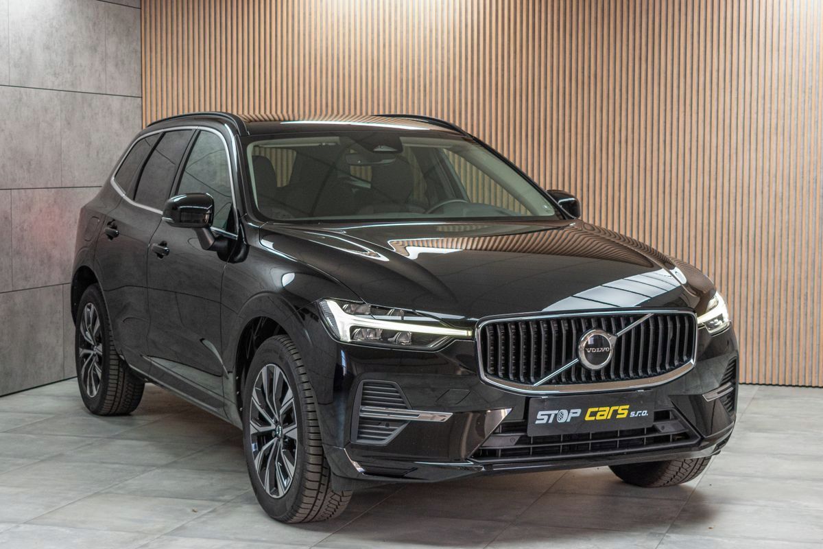 Volvo XC60, B4 ESSENTIAL*TAŽNÉ*KAMERA*DPH* - fotka 3