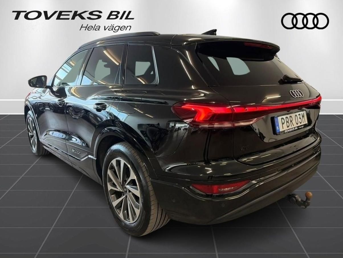 Audi Q6 e-tron, Performance 100kWh Tažné - fotka 3