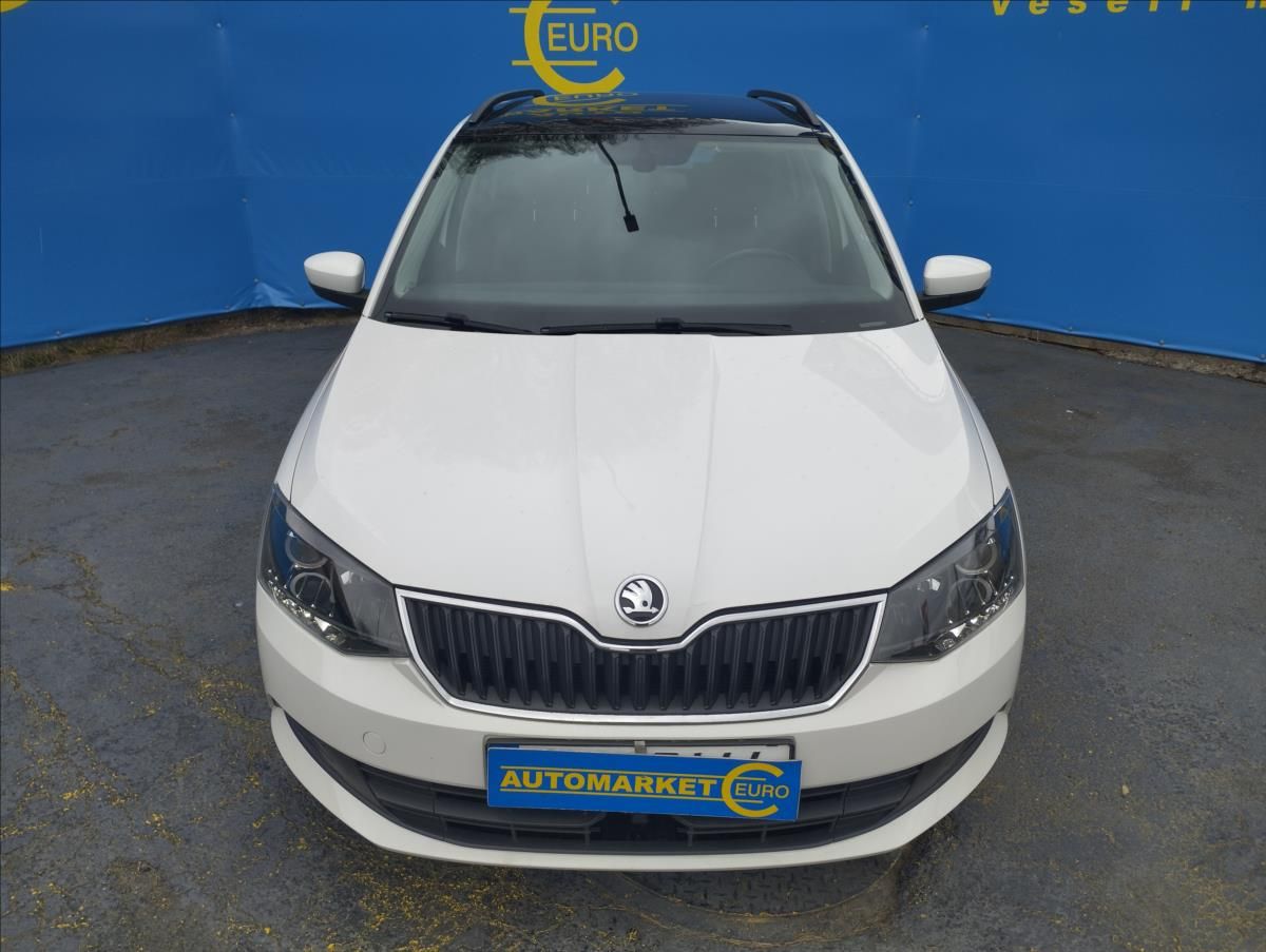 Škoda Fabia, 1,2 TSi 66KW 100%KM - fotka 2