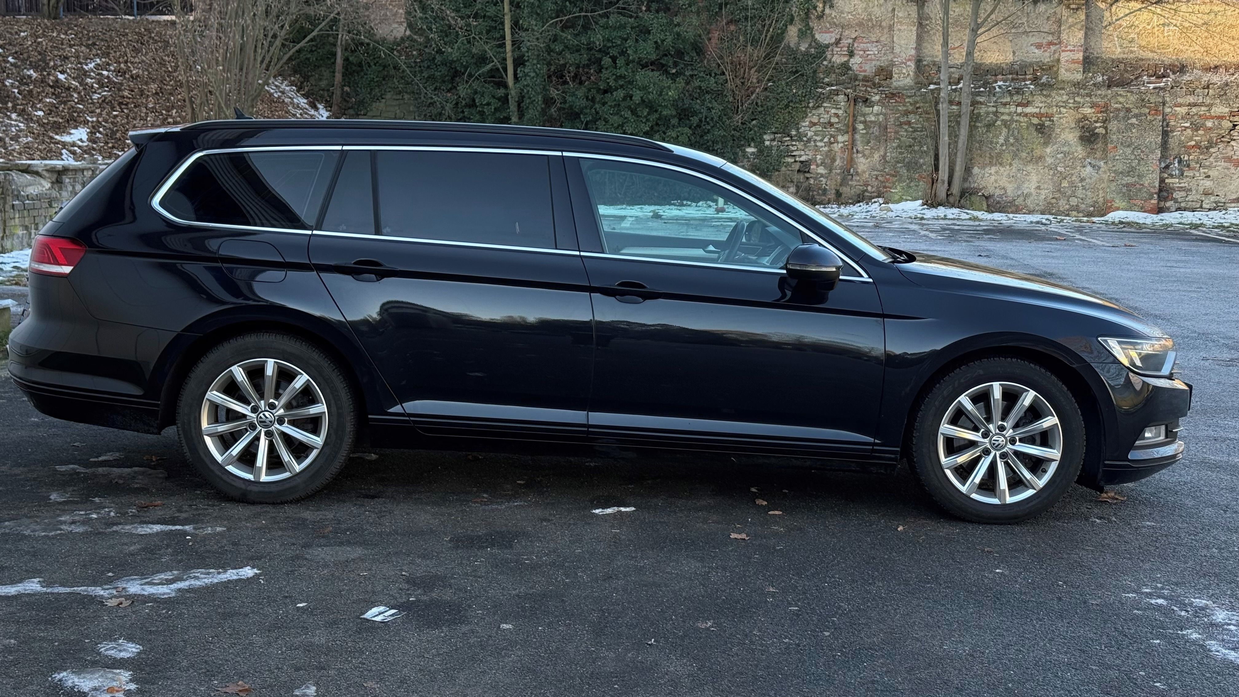 Volkswagen Passat Variant, 1.6 TDI DSG - fotka 4