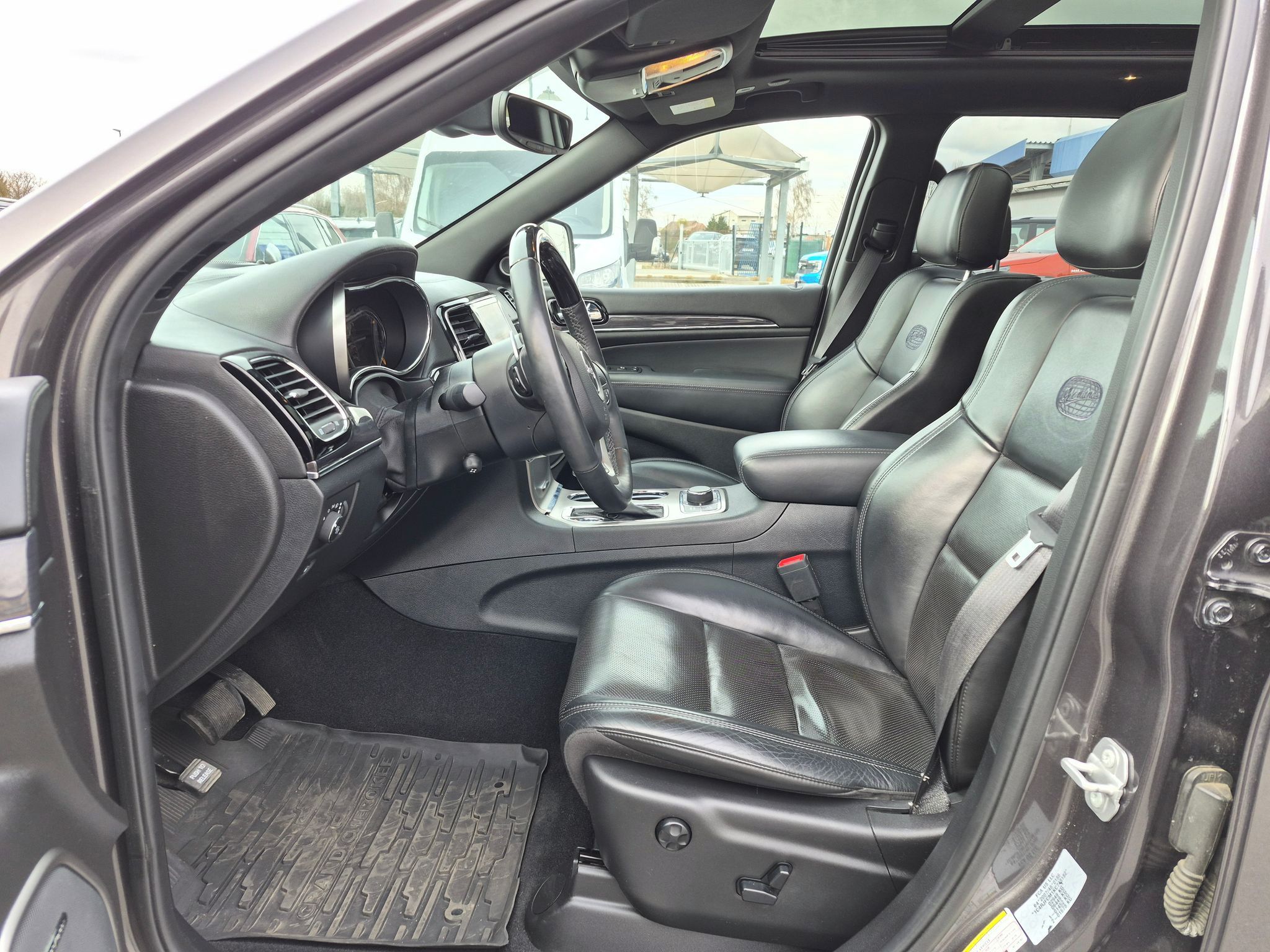 Jeep Grand Cherokee, 3.0 CRD 4WD Overland - fotka 5