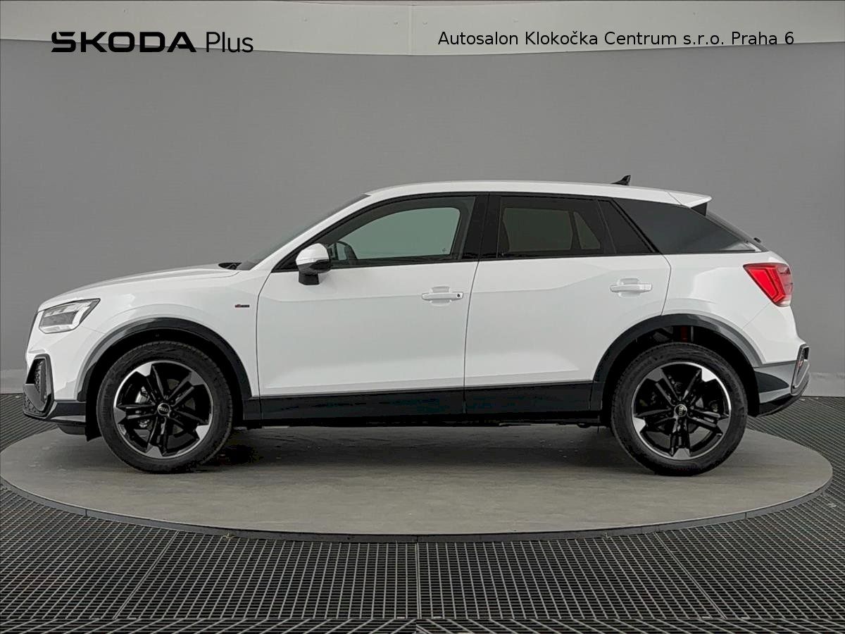 Audi Q2, 35TFSI110 kW S-line 7Stronic - fotka 3