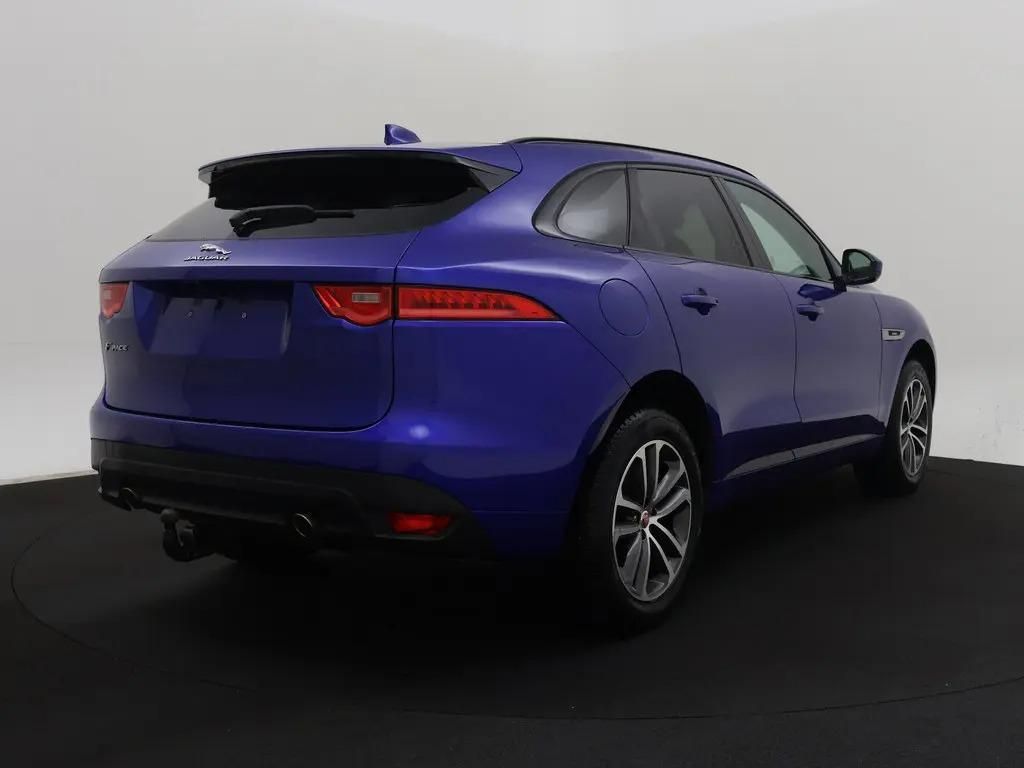 Jaguar F-Pace, 25D AWD 177kW R-Sport DPH TZ - fotka 2