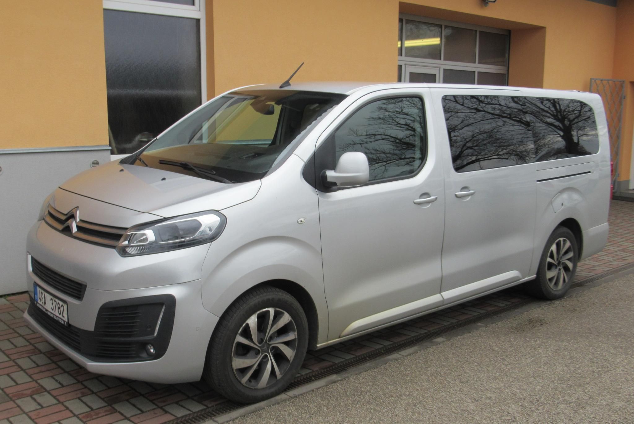 Citroën Jumpy, SpaceTourer 8MÍST 1.MAJITEL - fotka 5