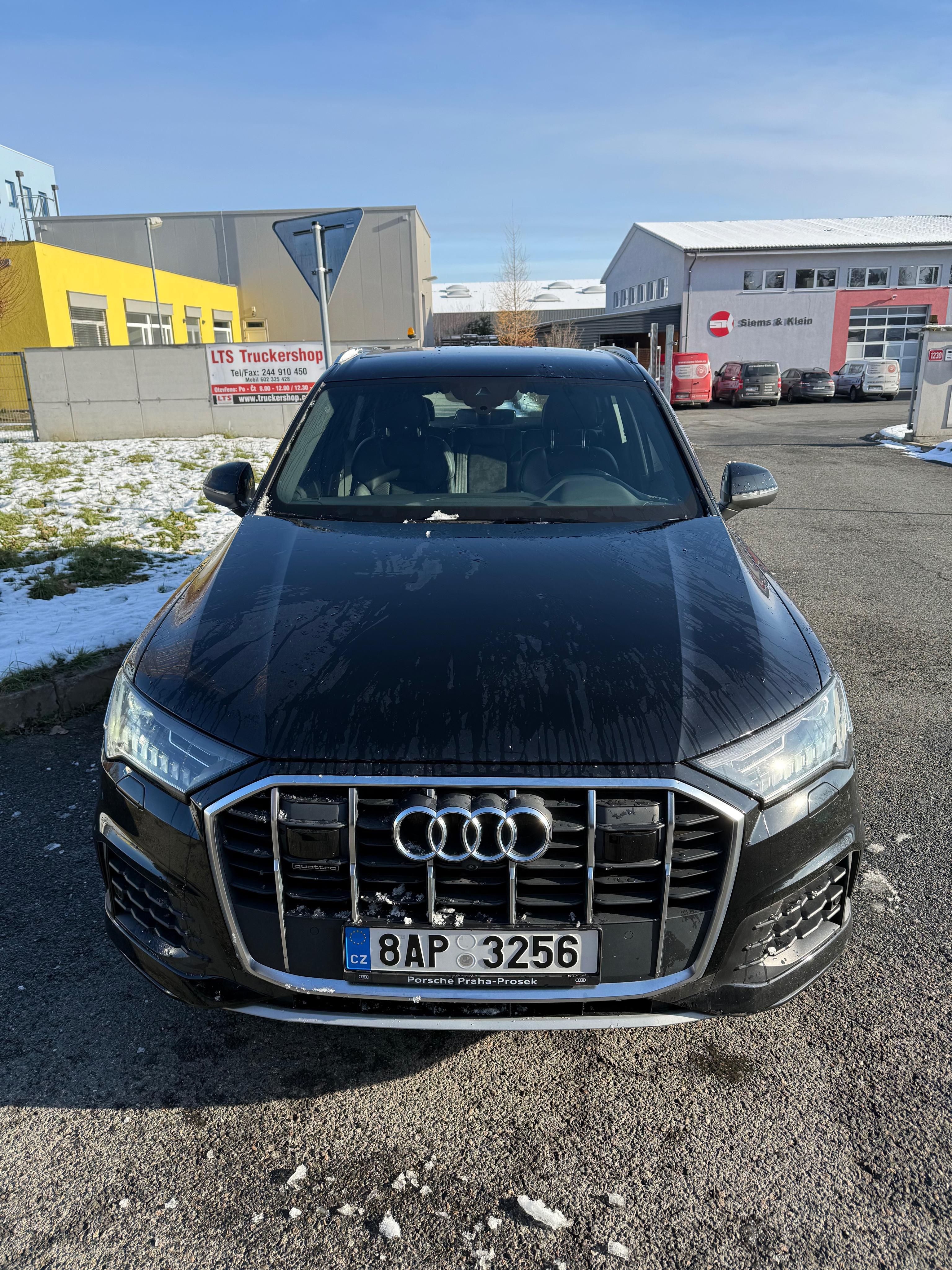 Audi Q7, Audi Q7 45 TDI Quattro S-line - fotka 2