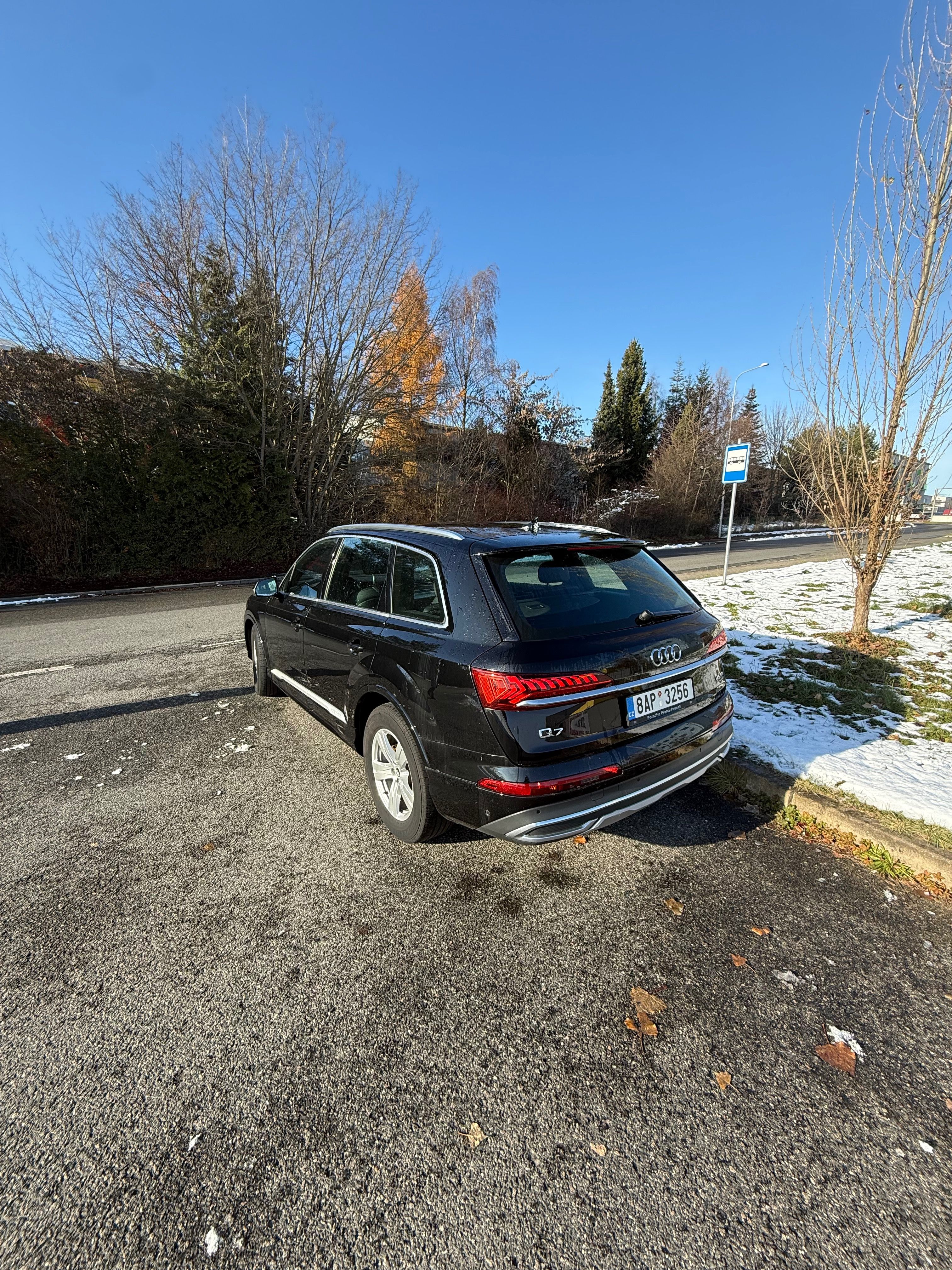 Audi Q7, Audi Q7 45 TDI Quattro S-line - fotka 5