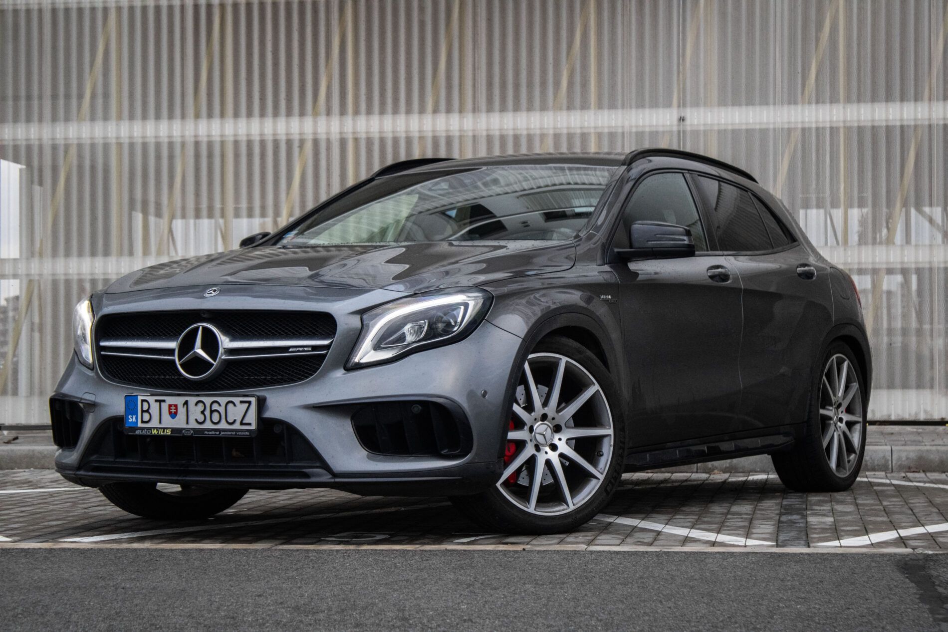 Mercedes-Benz, GLA trieda