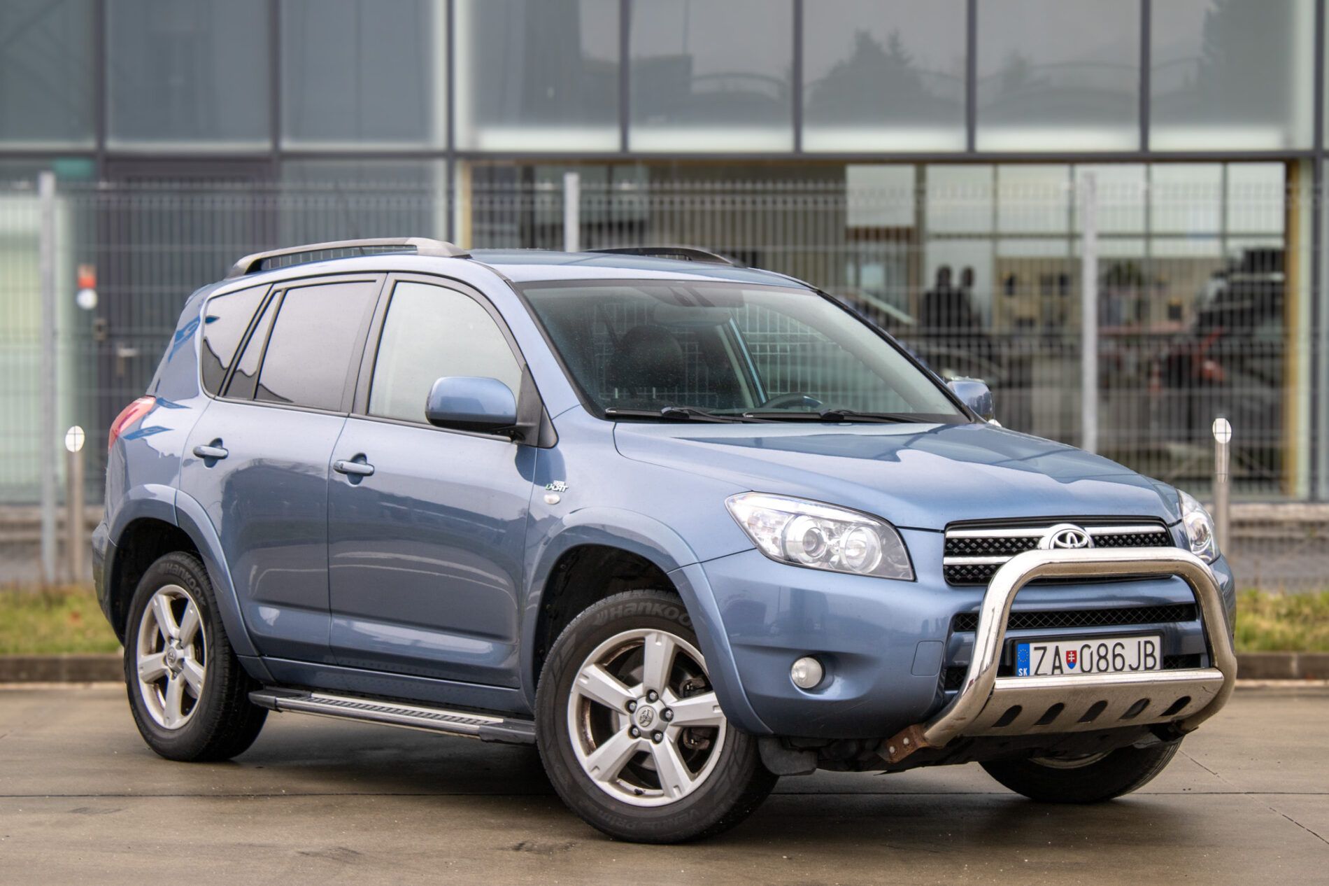 Toyota Rav4 - fotka 3