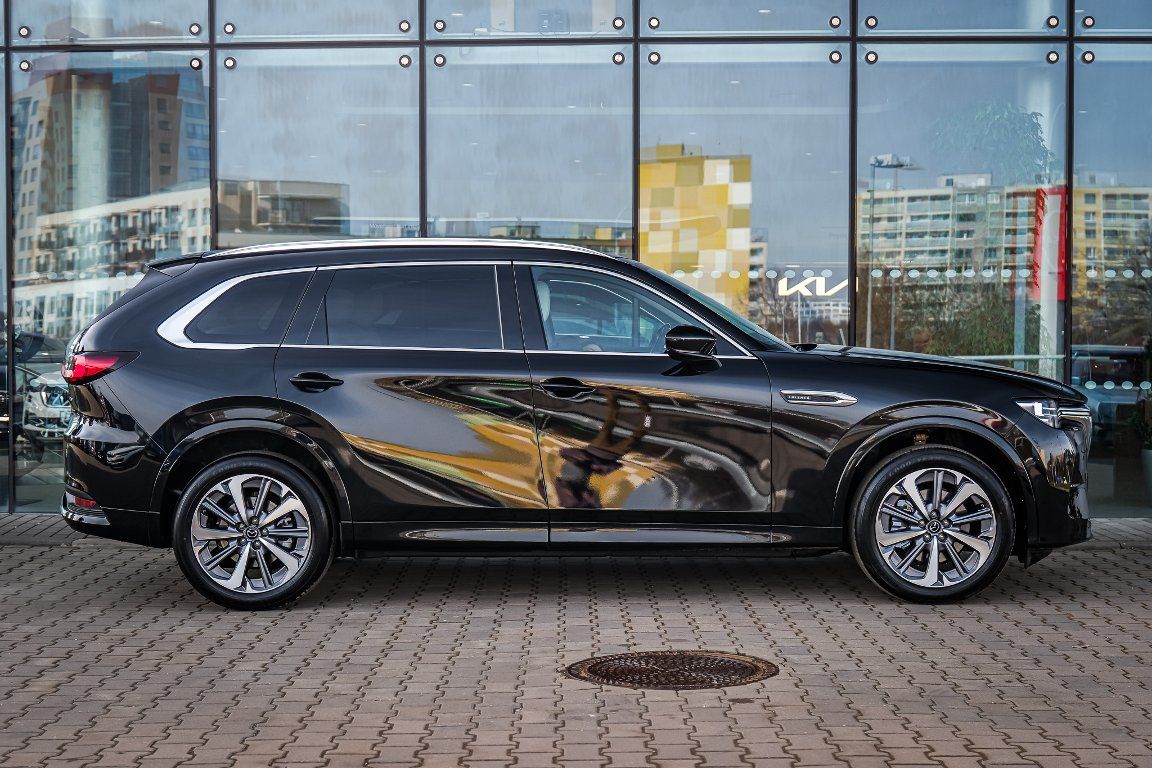 Mazda CX-80, 3.3L D254 8AT 4x4 Takumi Plus - fotka 2