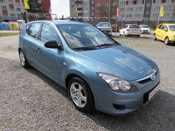 1.4i 77kW, 1.maj., nová STK
