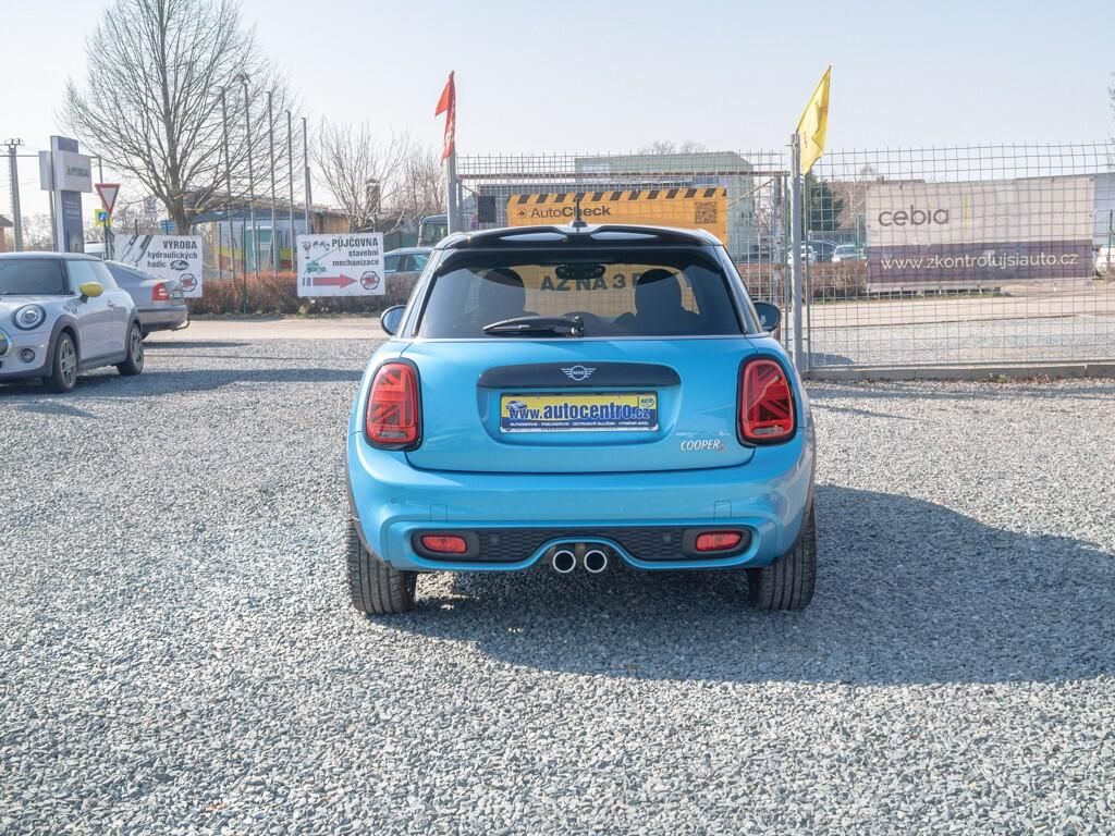 Mini Cooper S, 12/18 2.0T 141KW mat - fotka 6