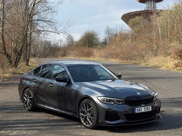 M340i xDrive