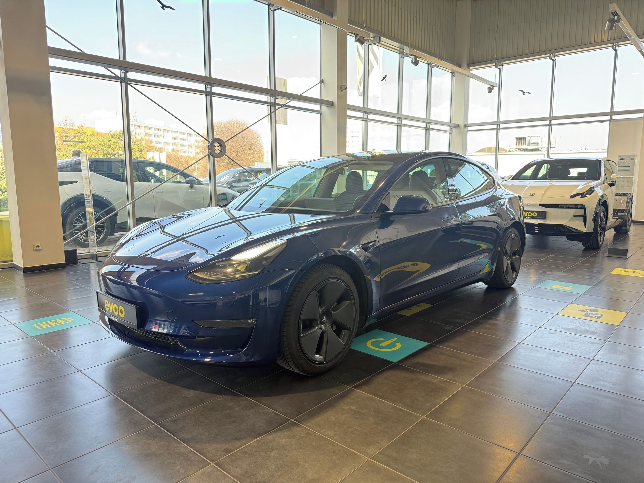 Tesla Model 3, LR/Tažné/Tepelné čerpadlo/18"
