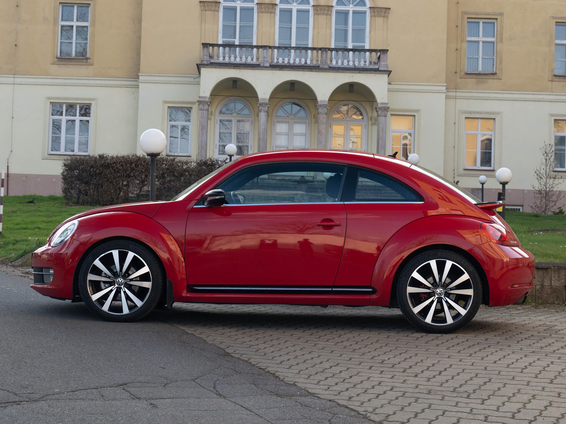 Volkswagen Beetle, 2.0 TFSI 147 kW DSG Fender - fotka 5