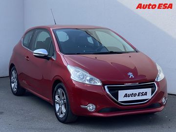 1.2 VTi,Allure,navi,TZ
