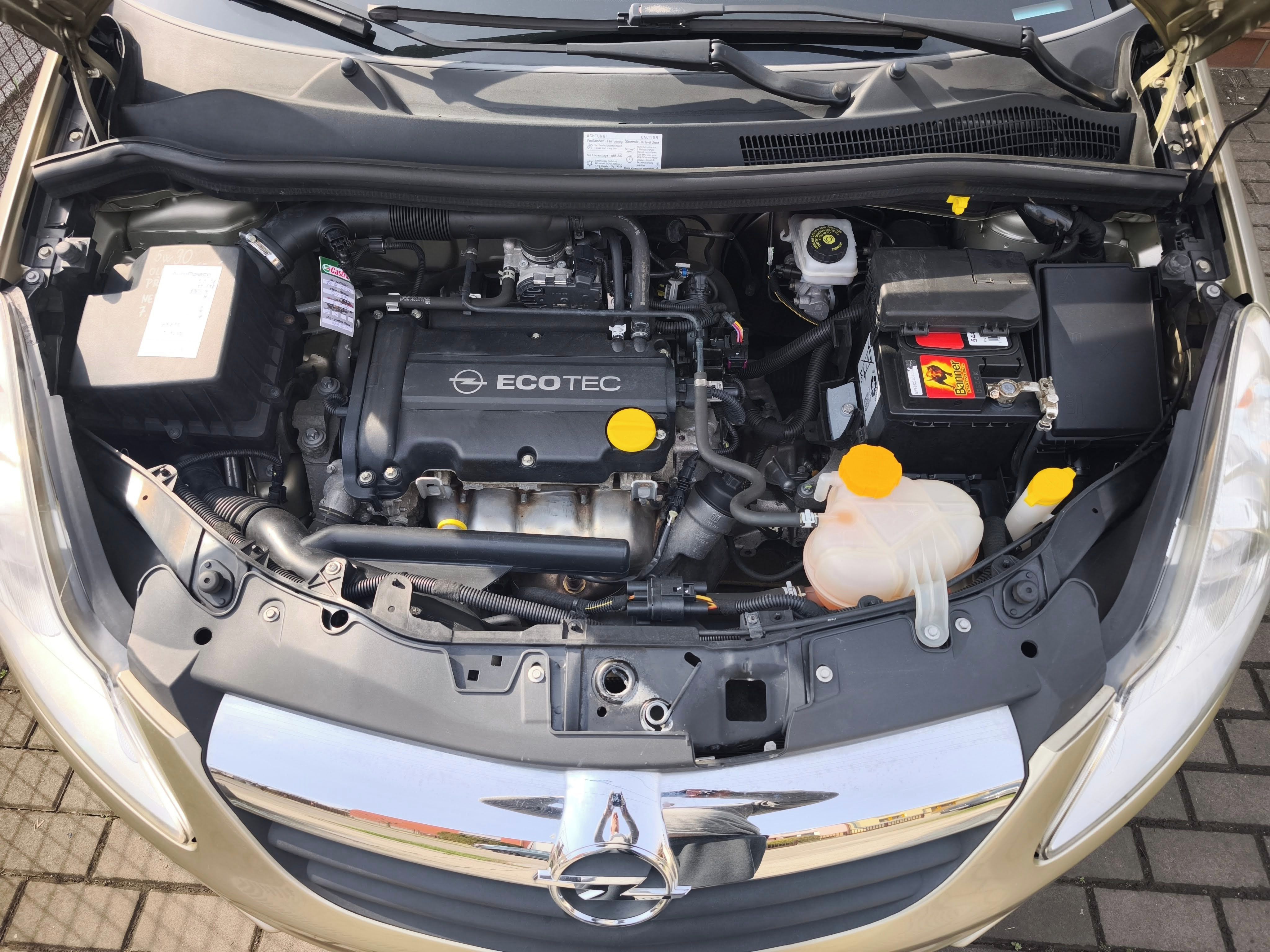 Opel Corsa, Opel Corsa 1.2i (63 kW) - fotka 3