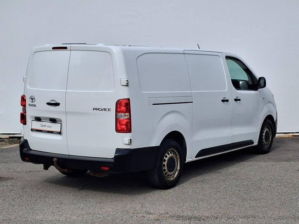 Toyota Proace, 2.0 D-4D 90 kW - fotka 2