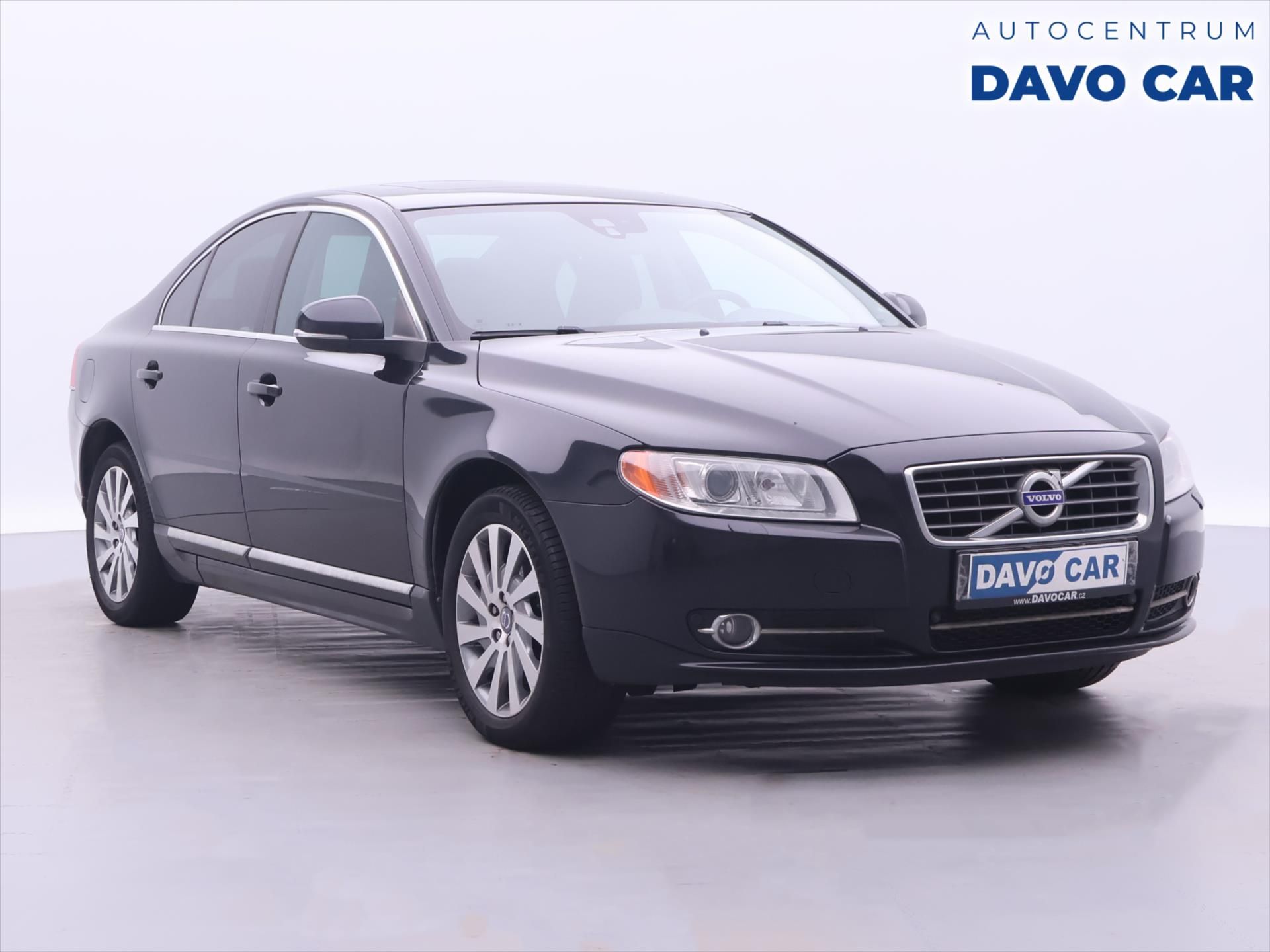 Volvo S80, 2,4 D5 158kW DPH Aut.