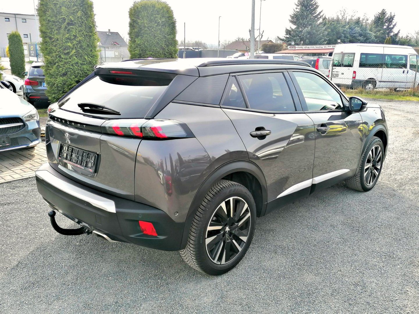 Peugeot 2008, 1.2 PureTech GT-Line AT/8 LED - fotka 4