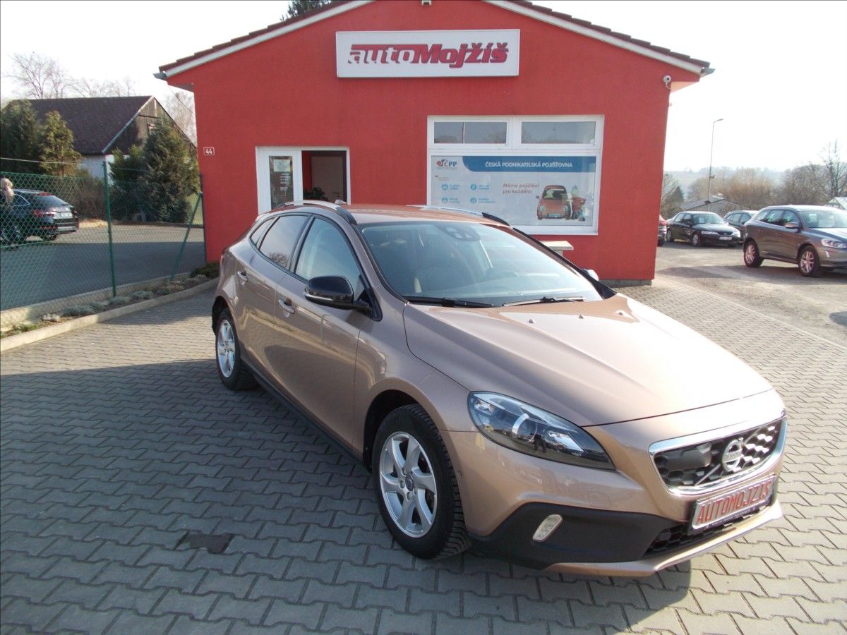 Volvo V40, 2,0 D AT DIGIKLIMA TZ PARKOVAC