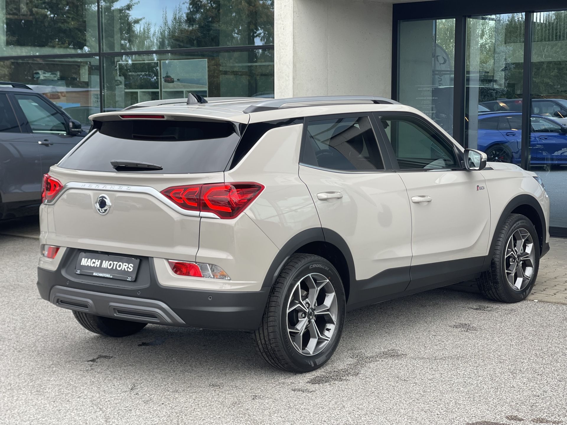 KGM Korando, Style + AWD A6 - fotka 6