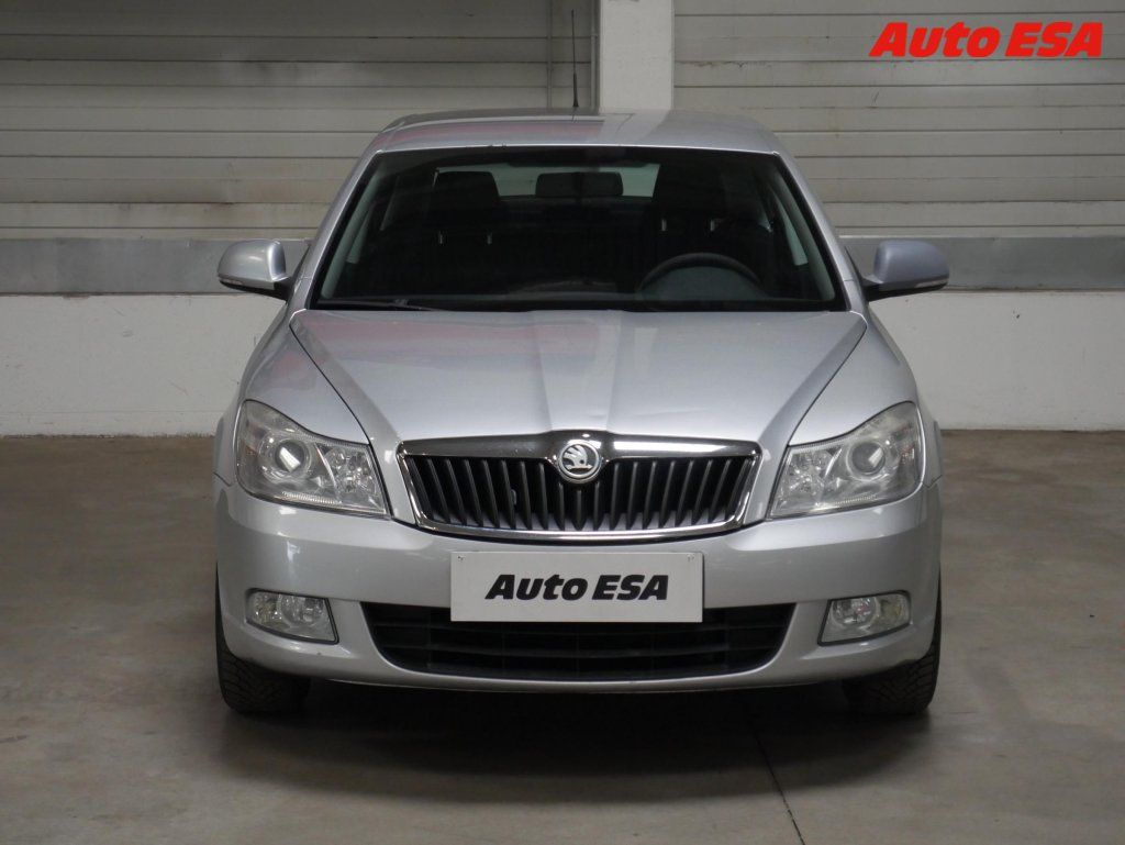 Škoda Octavia, 1.2TSI,ČR,AC,STK11/27 - fotka 2