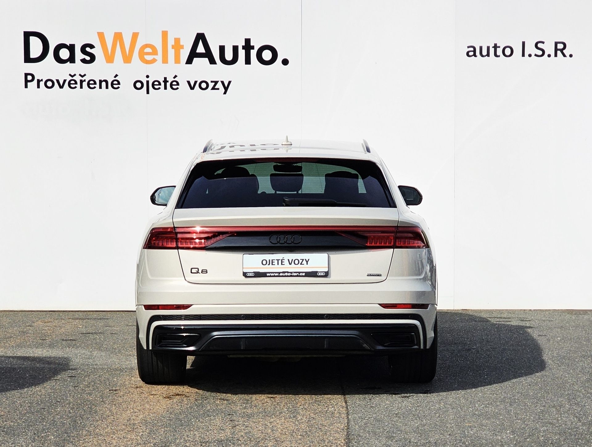 Audi Q8, S-LINE 55 TFSI 250 kW Quattro - fotka 5