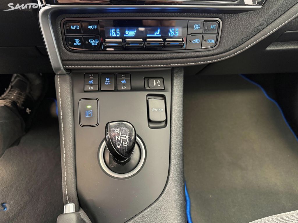 Toyota Auris, fotka 17