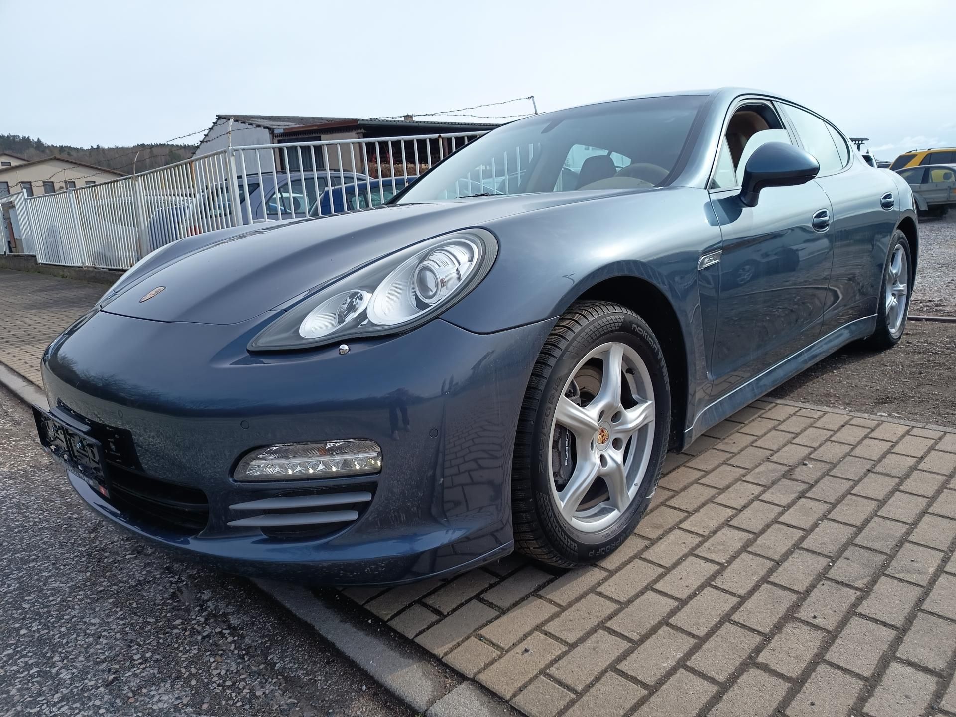 Porsche Panamera, 3.6 220kw 4x4 Top!!!