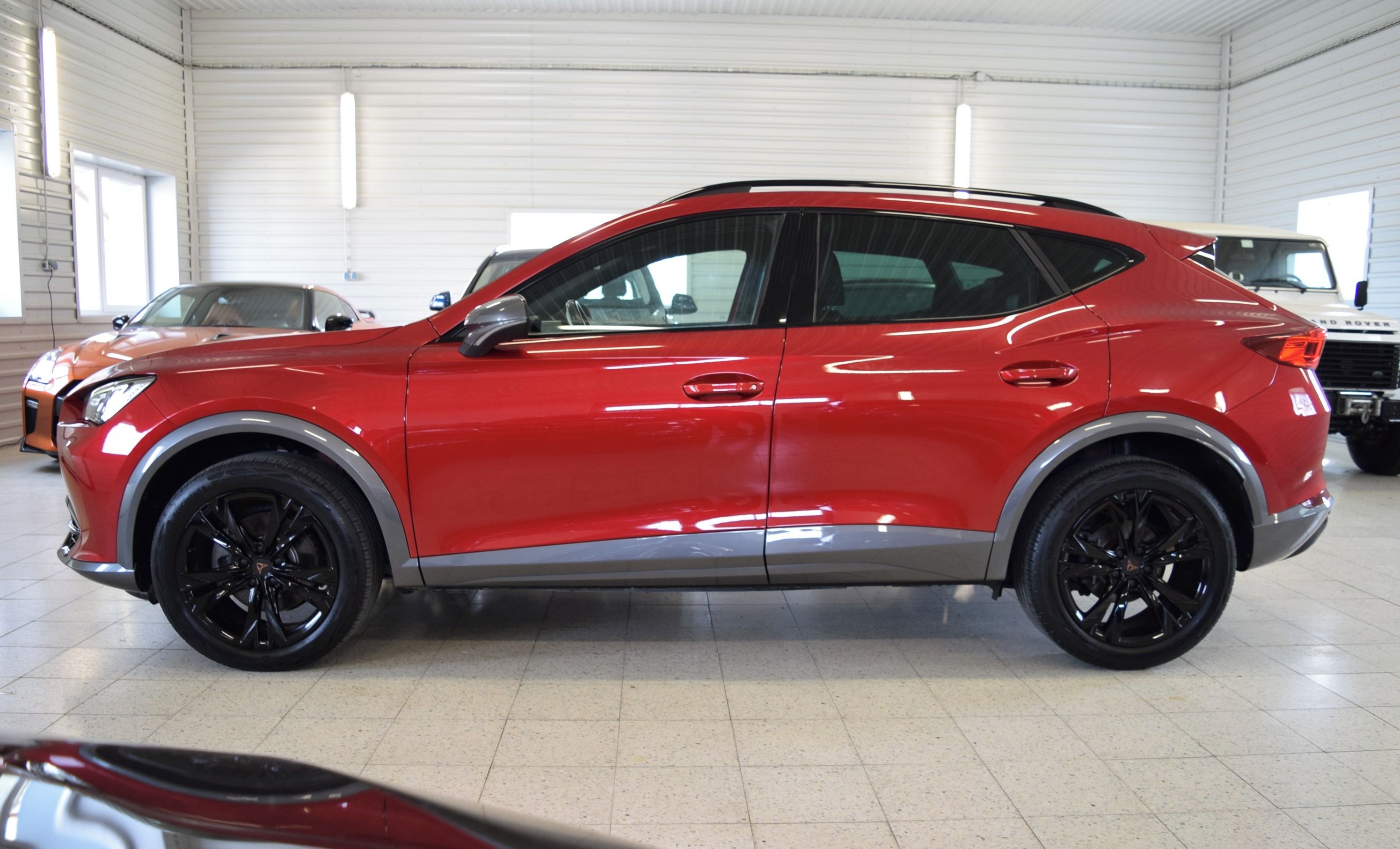 Cupra Formentor, 2.0 TDI 4x4 DSG 33 000 KM-DPH - fotka 2